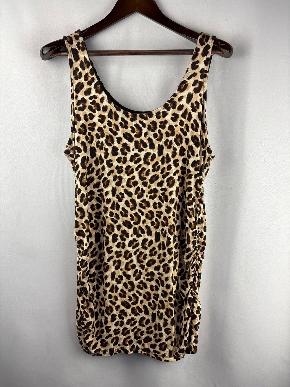 Women’s Torrid Size 2 Leopard Print Tank Blouse